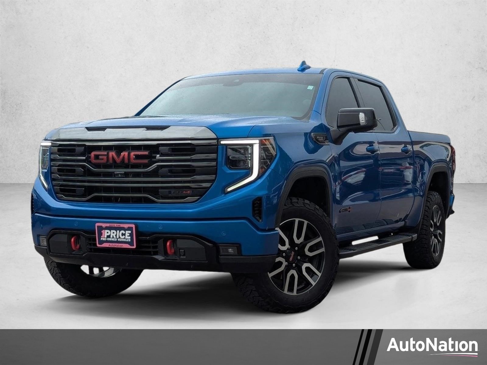 2023 GMC Sierra 4WD Crew Cab Short Box AT4's photo