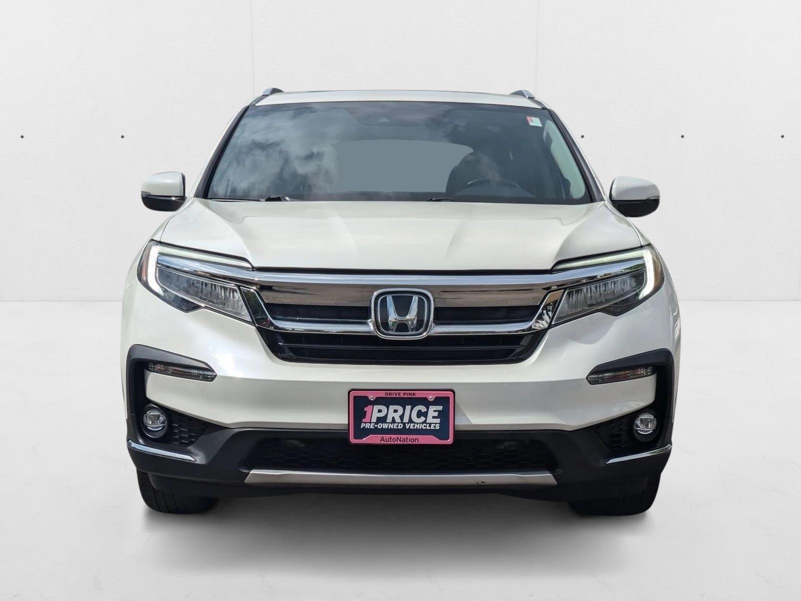 2019 Honda Pilot Touring photo 2