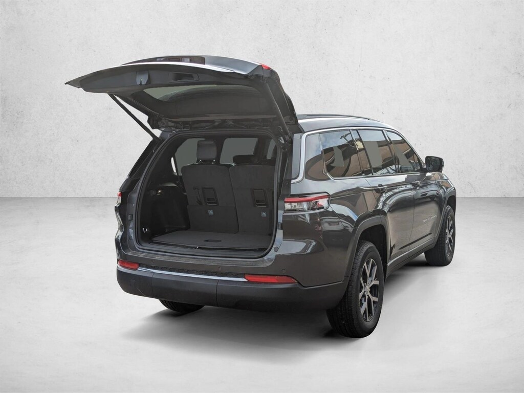 New 2025 Jeep Grand Cherokee Limited SUV