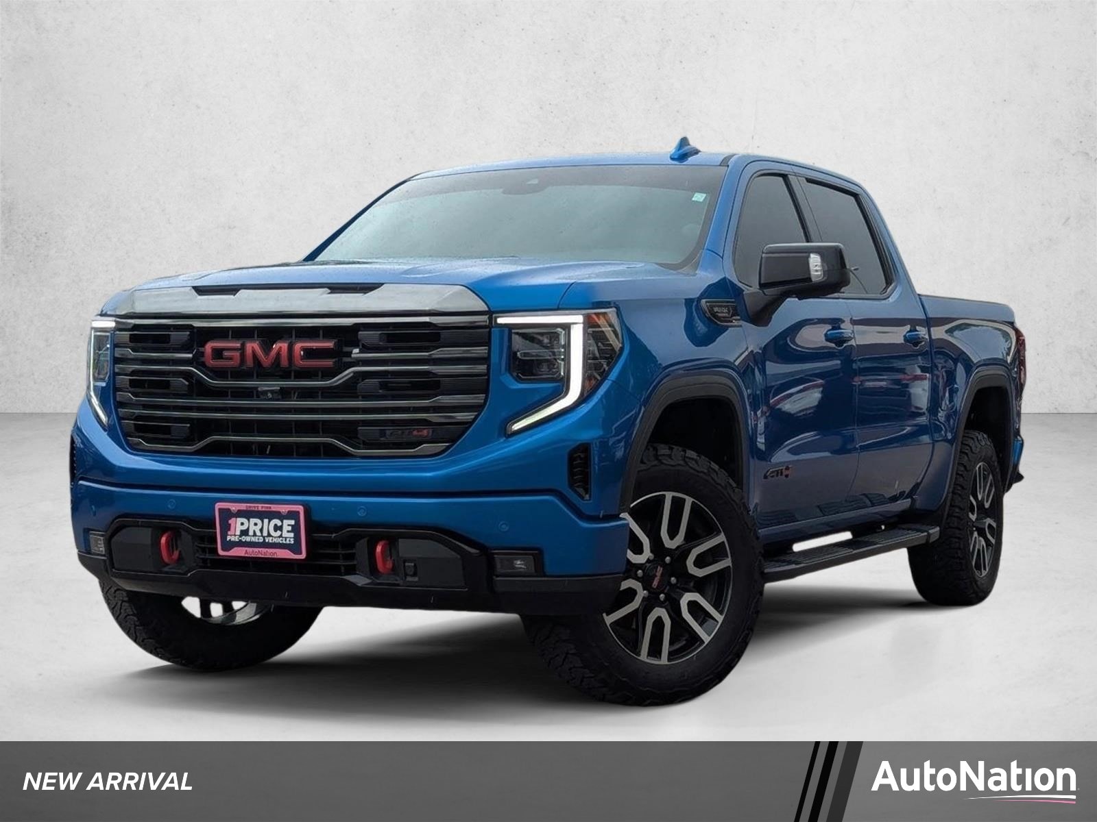 2023 GMC Sierra 4WD Crew Cab Short Box AT4's photo