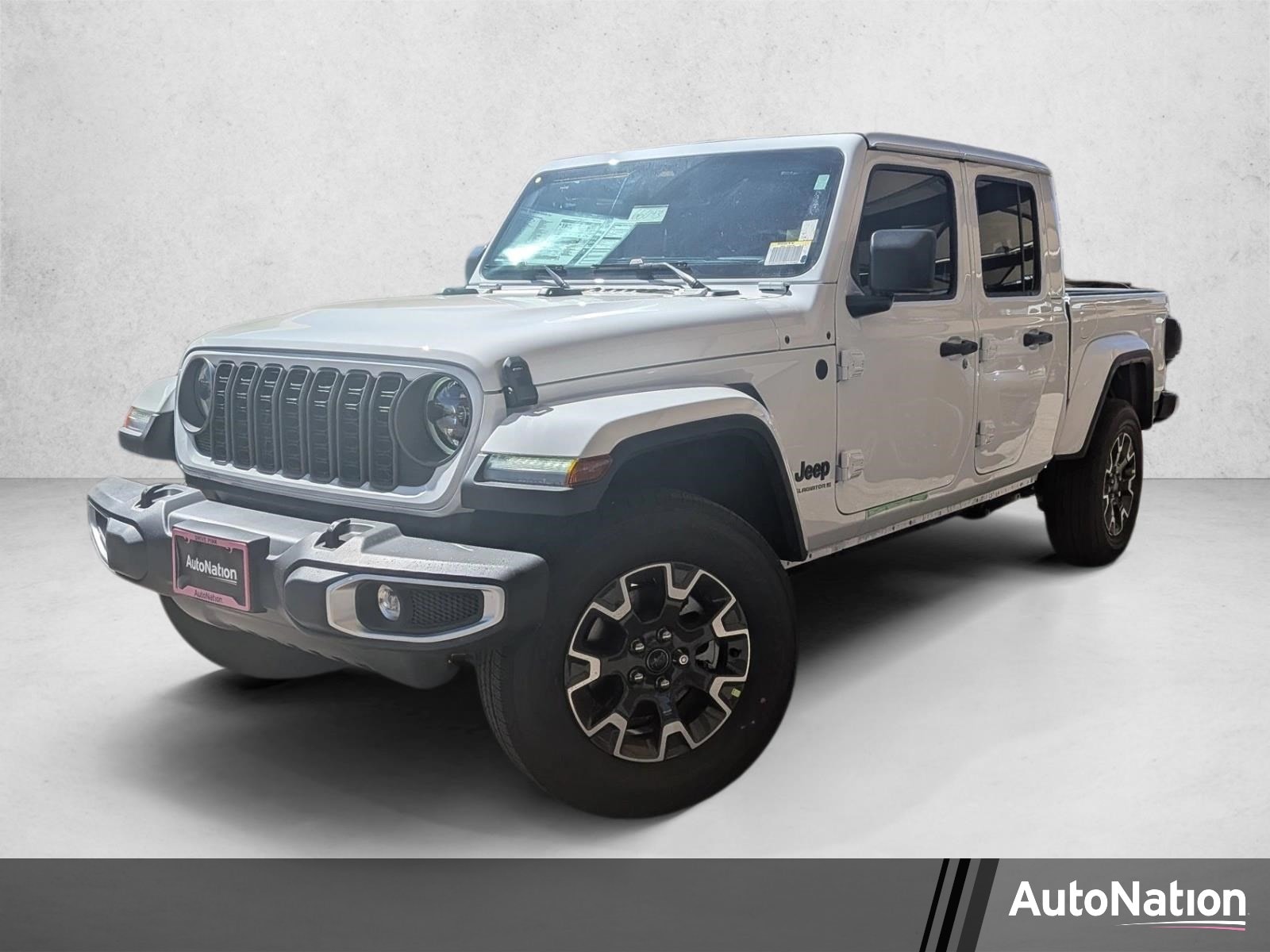 2026 Jeep Gladiator Sahara Auto's photo