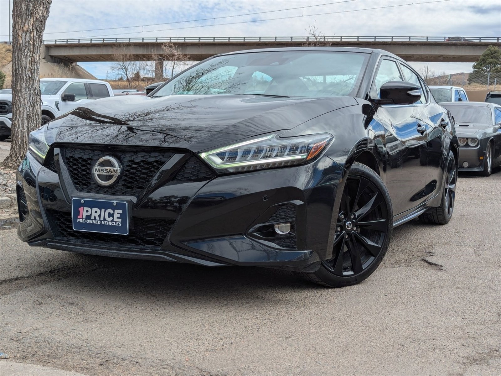 2021 Nissan Maxima SR