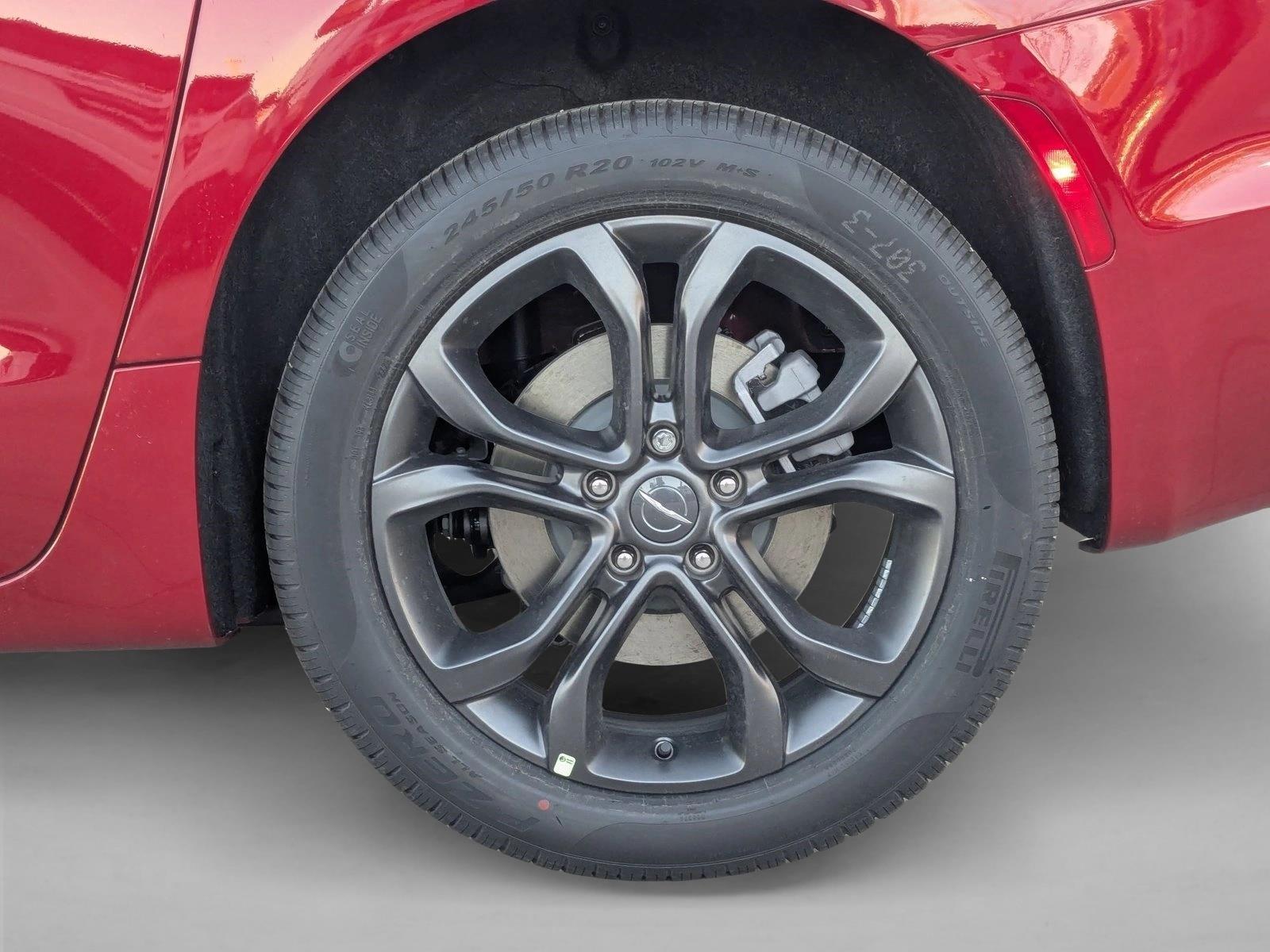 2026 Chrysler Pacifica Select - Photo 10