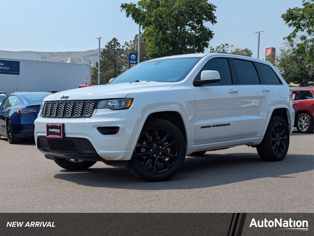 Used 2022 Jeep Grand Cherokee Laredo X Sport Utility