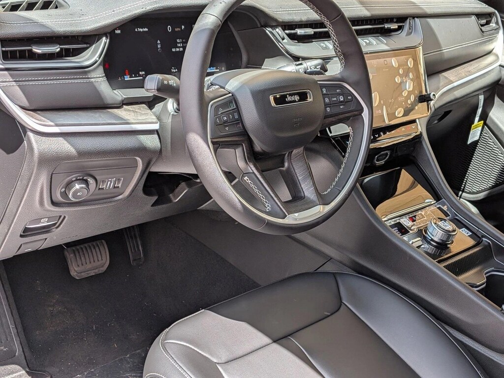 New 2026 Jeep Grand Cherokee Limited SUV