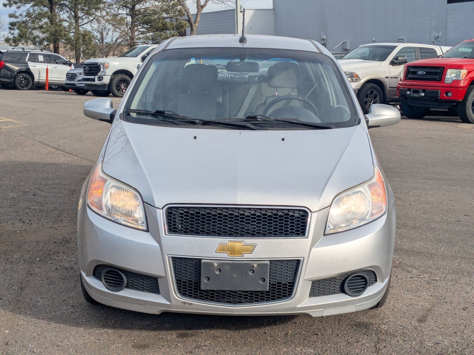 2009 Chevrolet Aveo Base LS photo 2