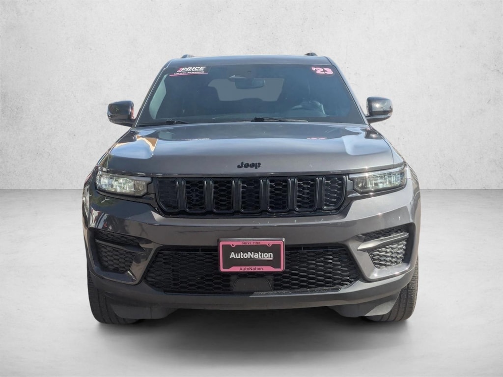 Used 2023 Jeep Grand Cherokee Altitude Sport Utility