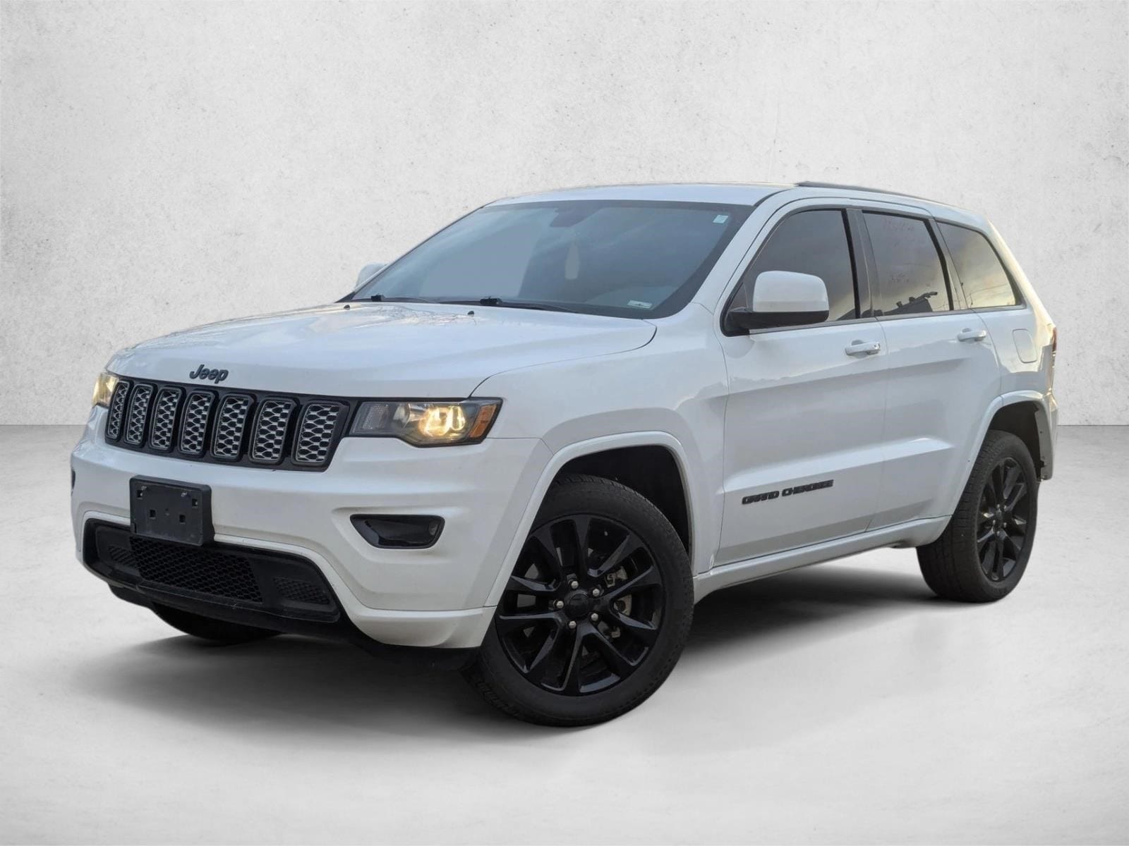 2021 Jeep Grand Cherokee Laredo X's photo
