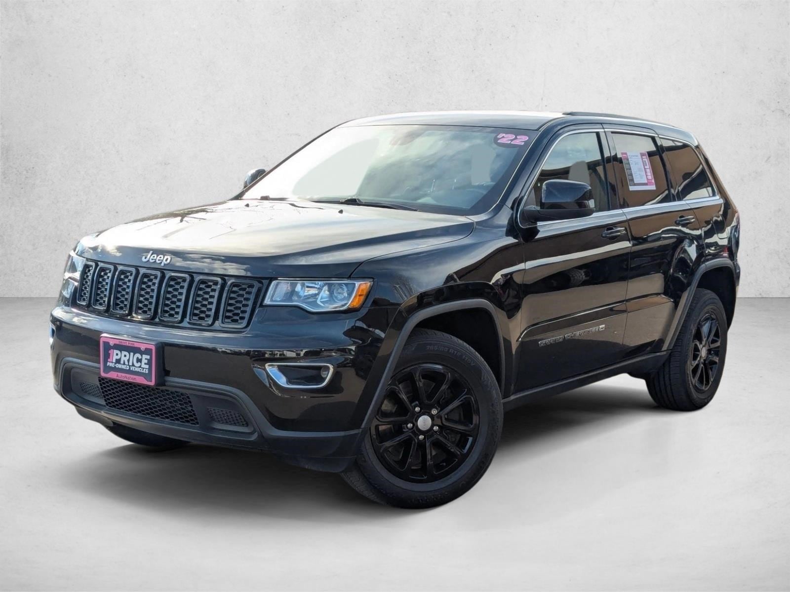 2022 Jeep Grand Cherokee WK Laredo X's photo