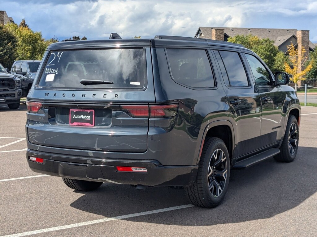New 2025 Jeep Wagoneer Series II Overland SUV