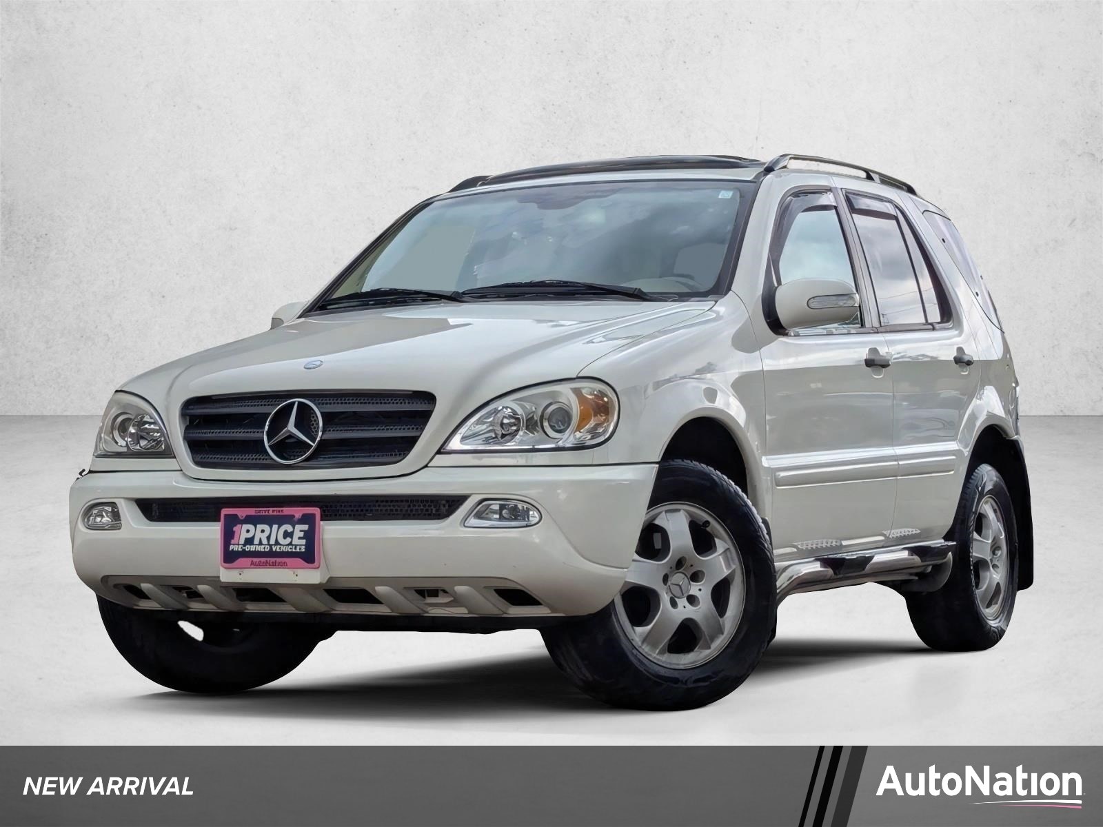 2004 Mercedes-Benz M-Class ML350's photo