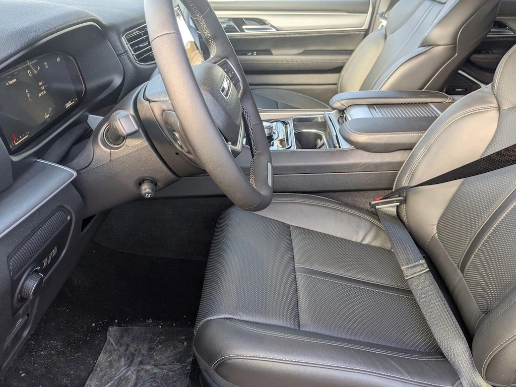 New 2026 Jeep Grand Wagoneer SUV