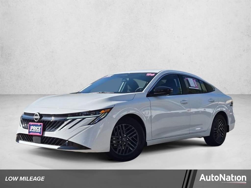 Used 2026 Nissan Sentra SV 4dr Car