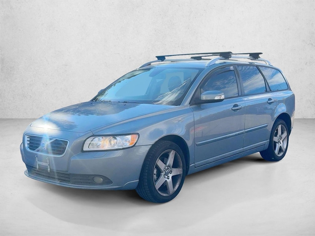 Used 2008 Volvo V50 2.5T Station Wagon