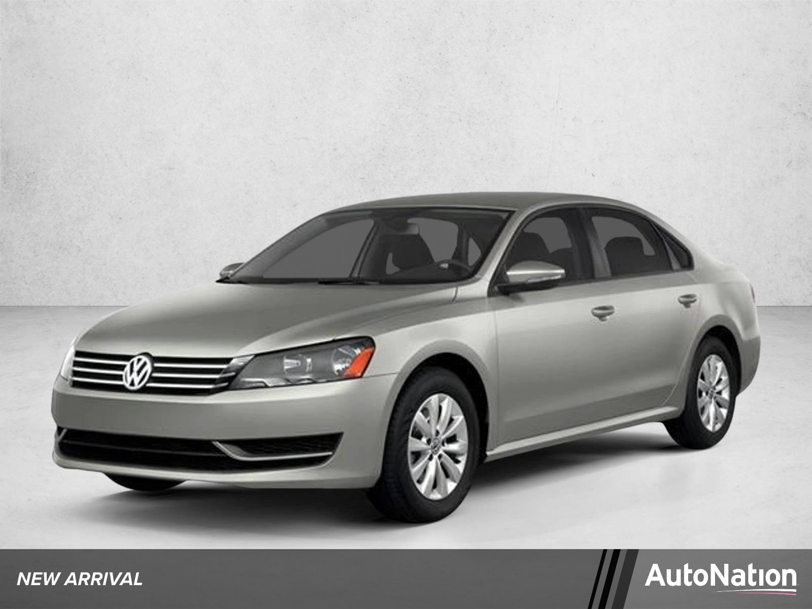 2014 Volkswagen Passat's photo