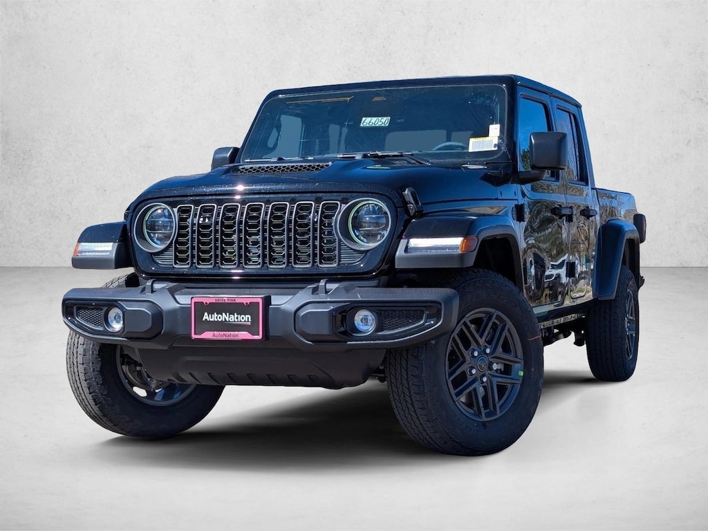 New 2026 Jeep Gladiator Sport S Truck Crew Cab