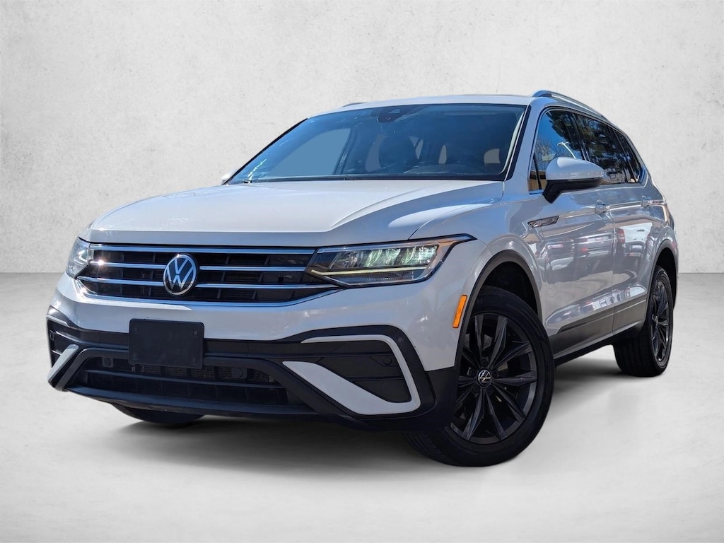 Used 2022 Volkswagen Tiguan SE Sport Utility