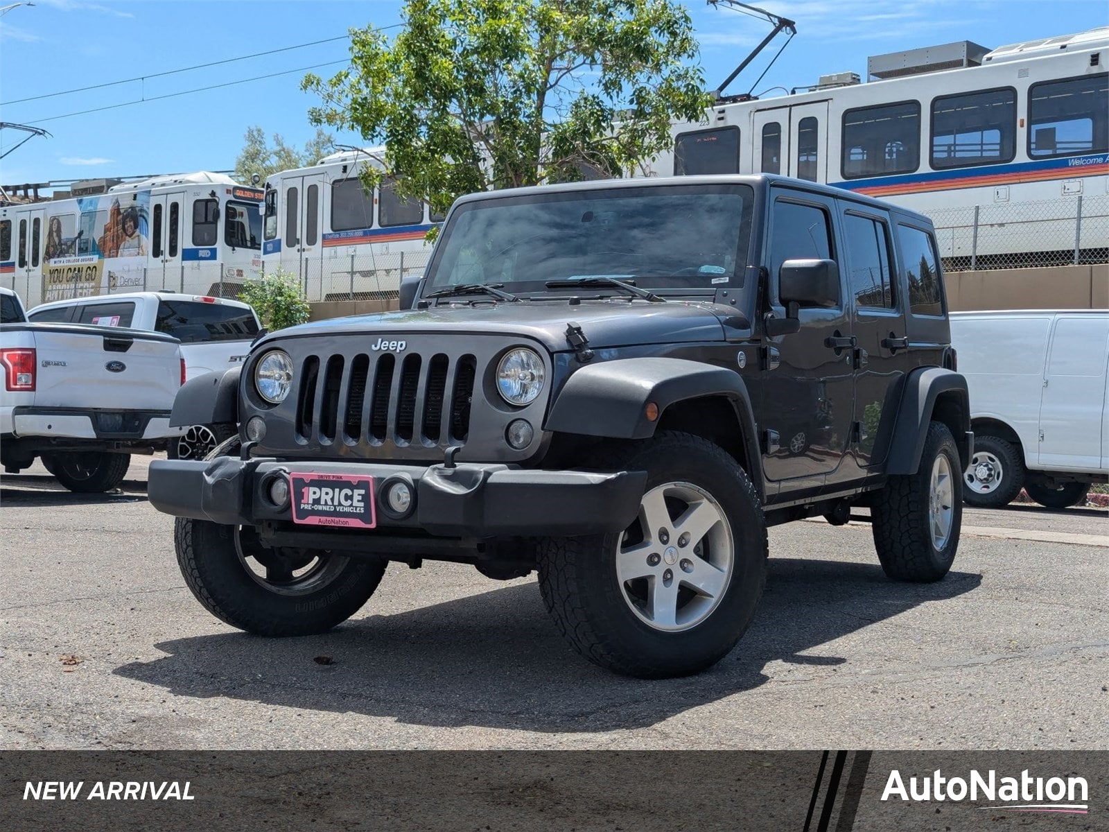 2016 Jeep Wrangler Sport's photo