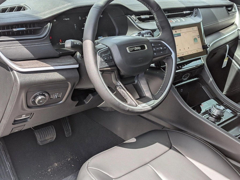 New 2026 Jeep Grand Cherokee L Limited SUV