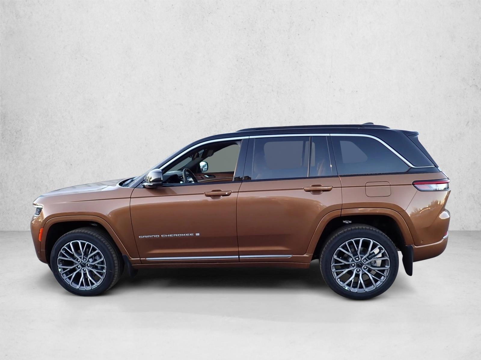 New 2027 Jeep Grand Cherokee 2 Row Summit SUV