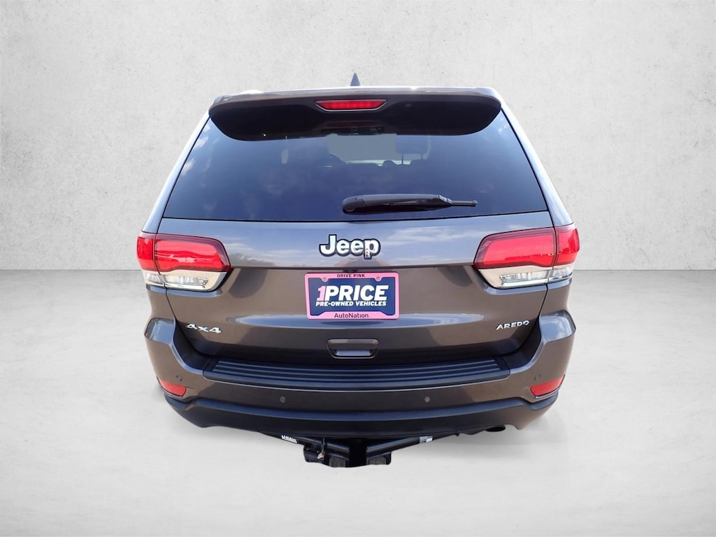 Used 2020 Jeep Grand Cherokee Laredo E Sport Utility