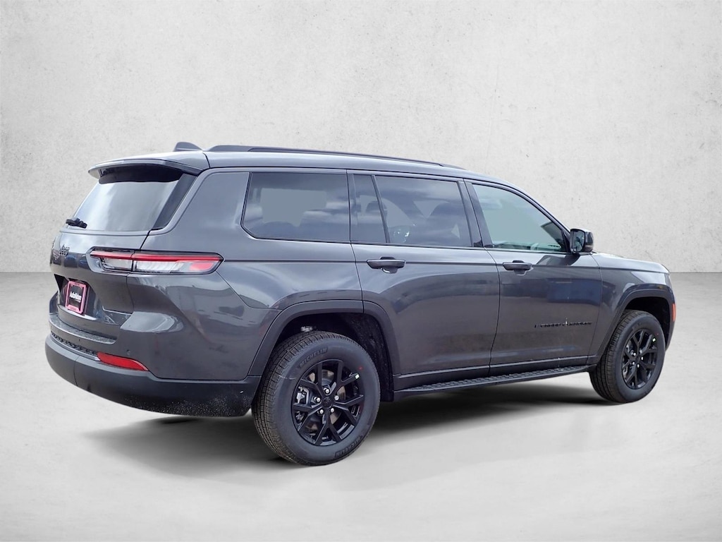 New 2026 Jeep Grand Cherokee Laredo Altitude SUV