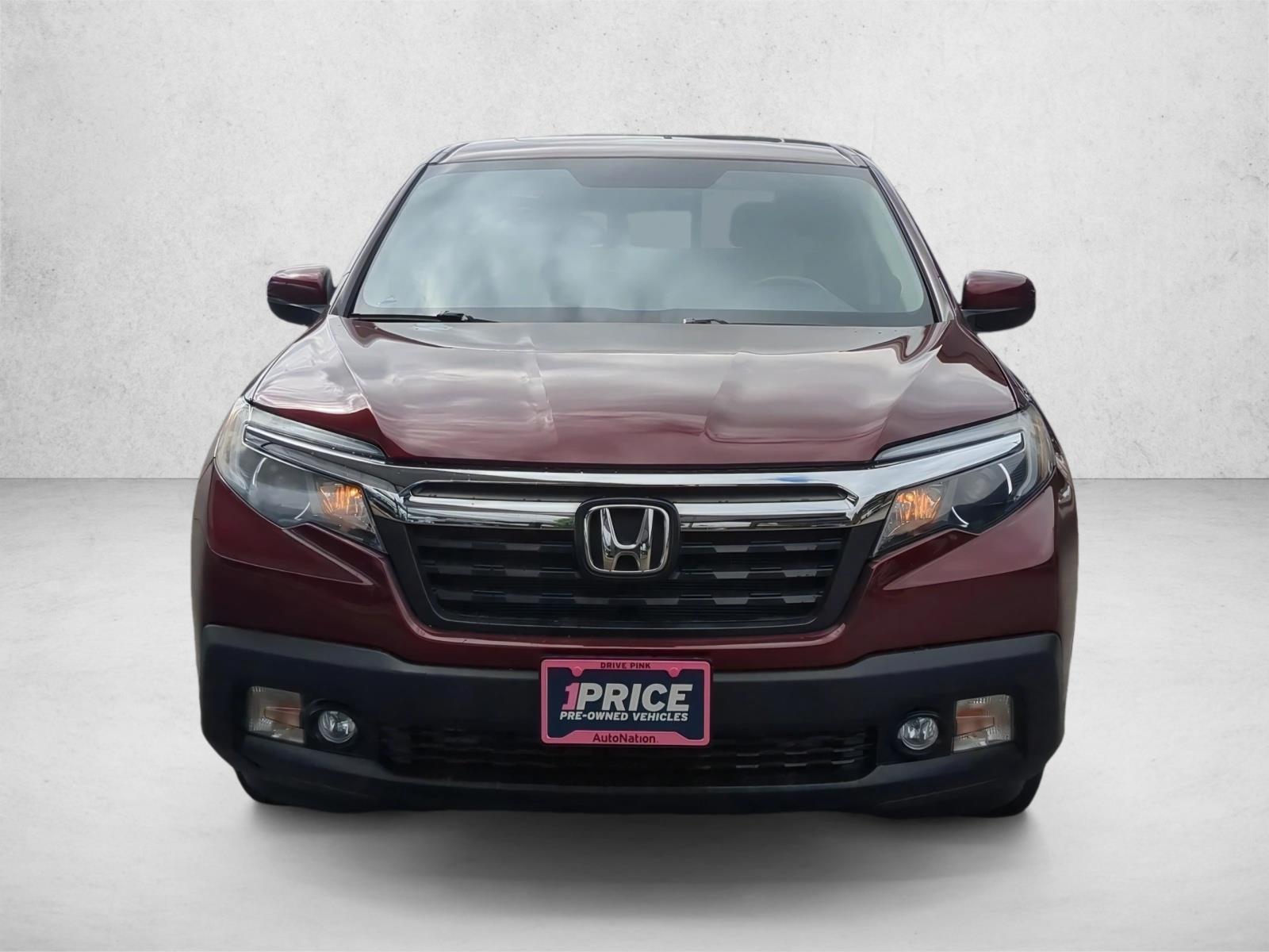 2019 Honda Ridgeline RTL photo 2