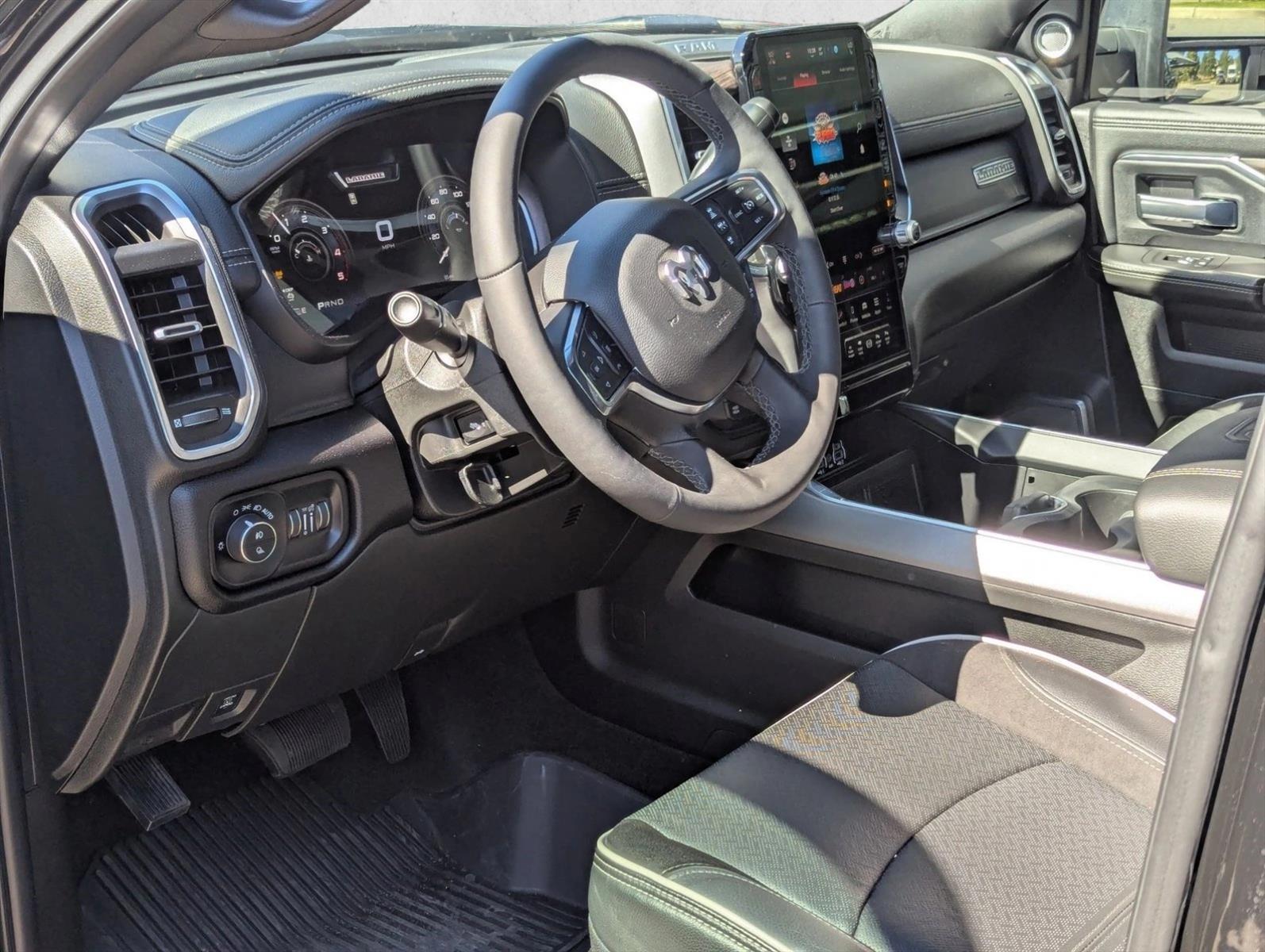 2025 Ram 2500 Laramie photo 2