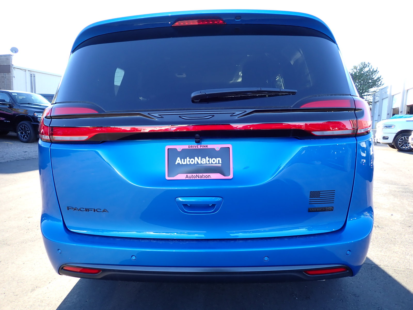 New 2027 Chrysler Pacifica Select Van Passenger Van