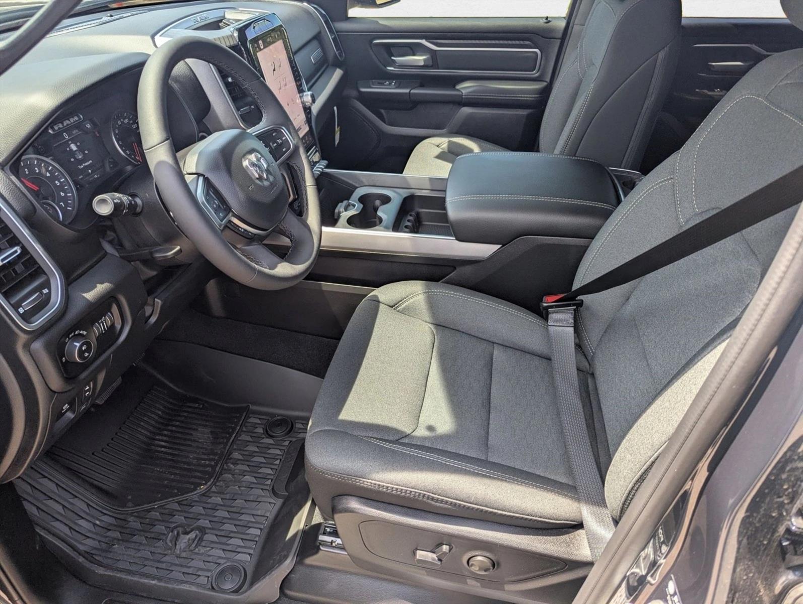 2026 Ram 1500 Big Horn photo 3