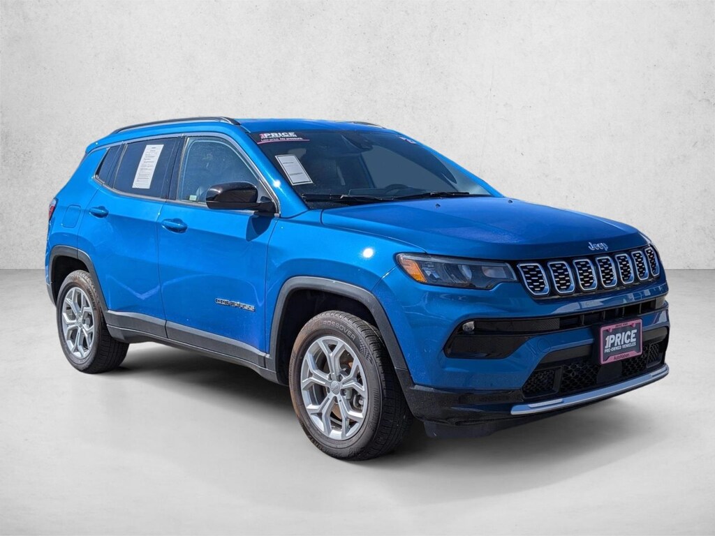 Used 2024 Jeep Compass Latitude Sport Utility