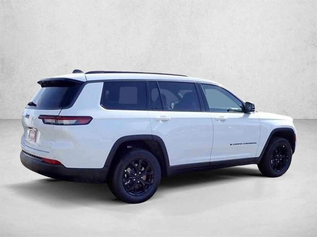 New 2026 Jeep Grand Cherokee L Laredo Altitude SUV