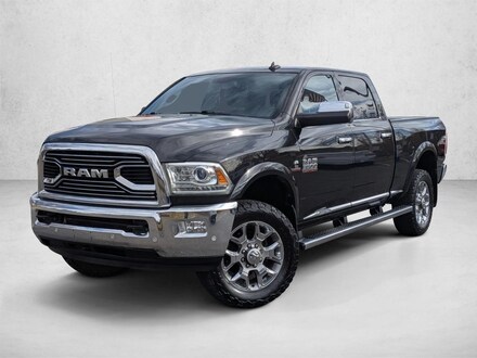 2018 Ram 3500 Laramie Longhorn Crew Cab Pickup