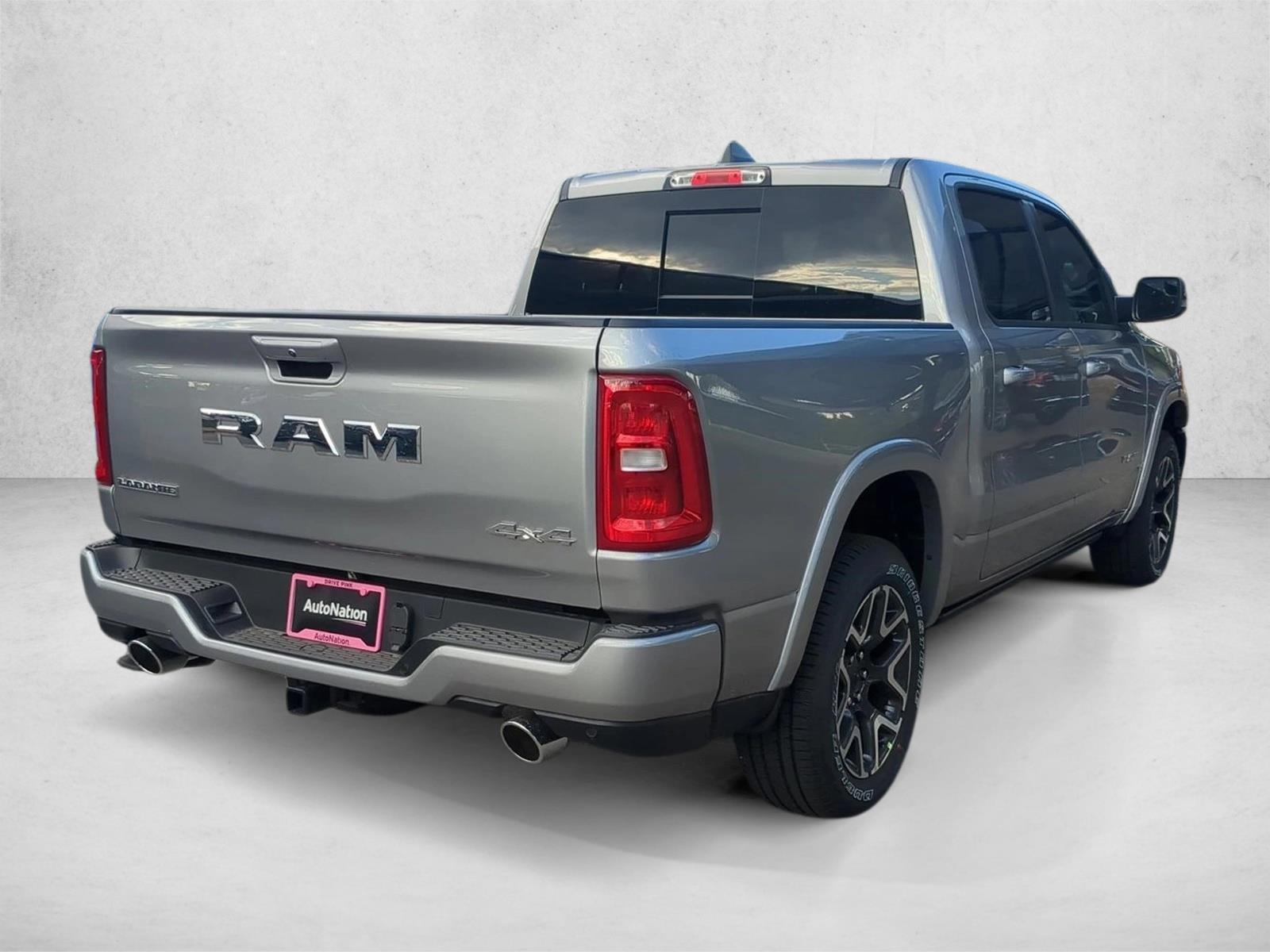 2026 Ram 1500 Laramie photo 2