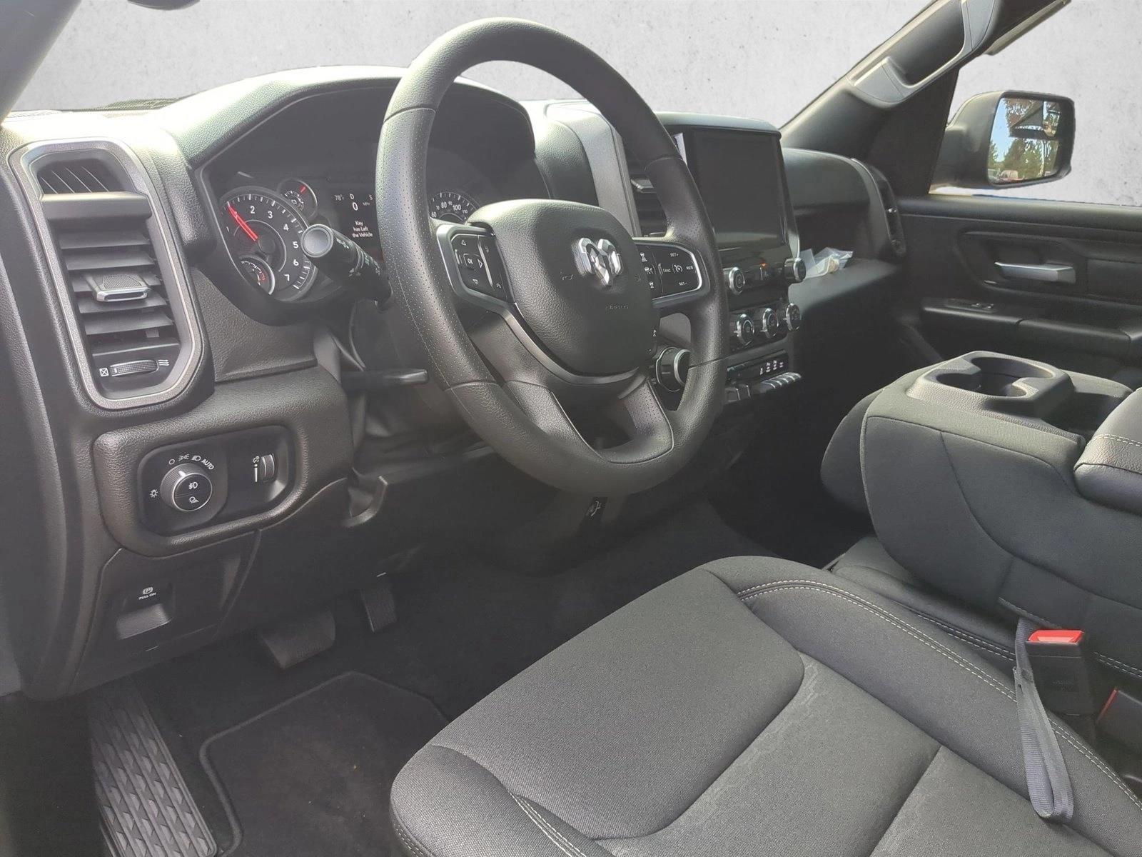 2026 Ram 1500 Express photo 3