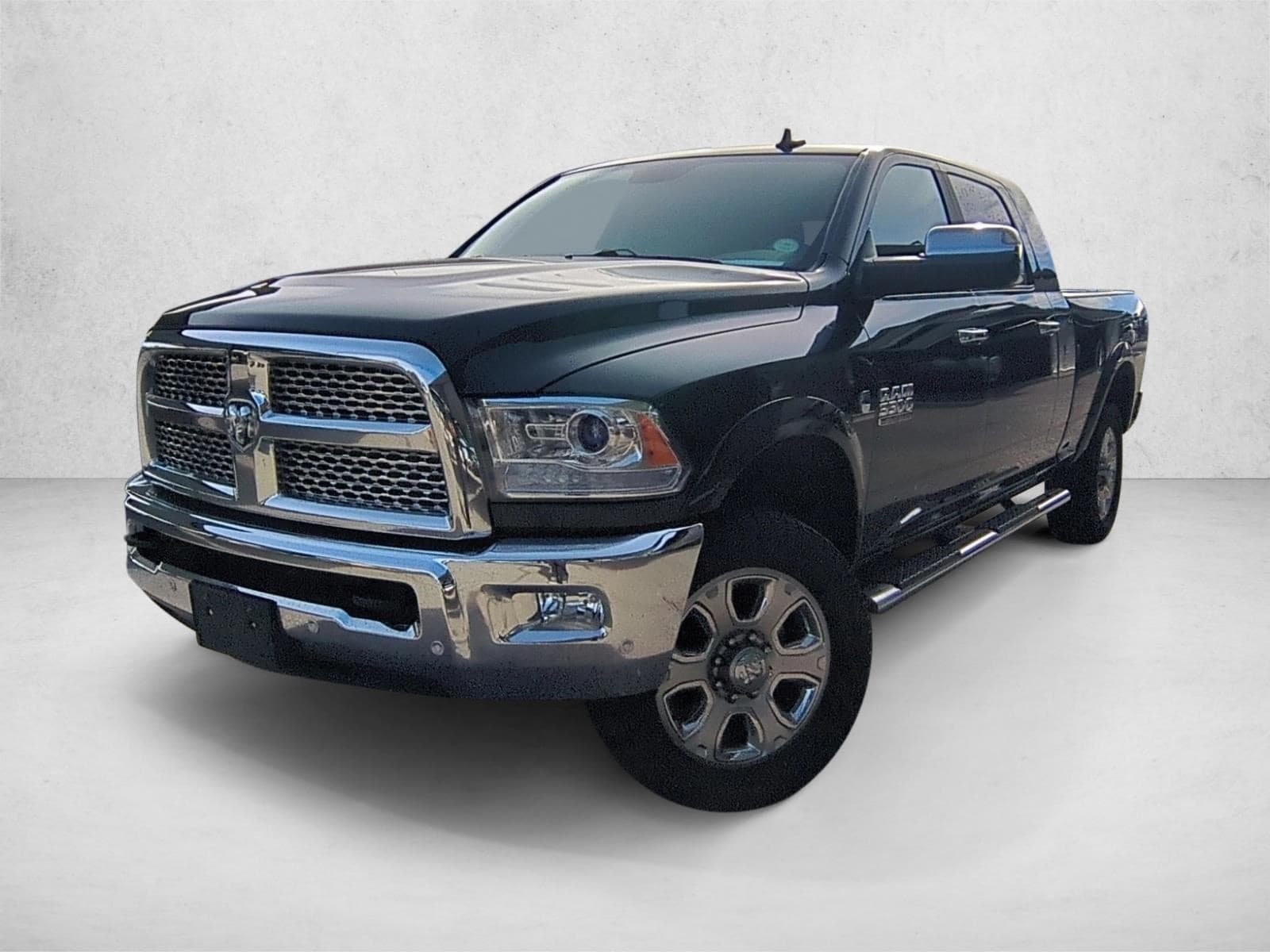 2018 RAM Ram 3500 Pickup Laramie's photo