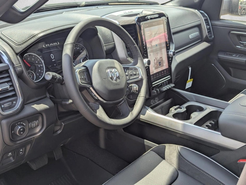 New 2025 Ram 1500 Laramie Truck Crew Cab