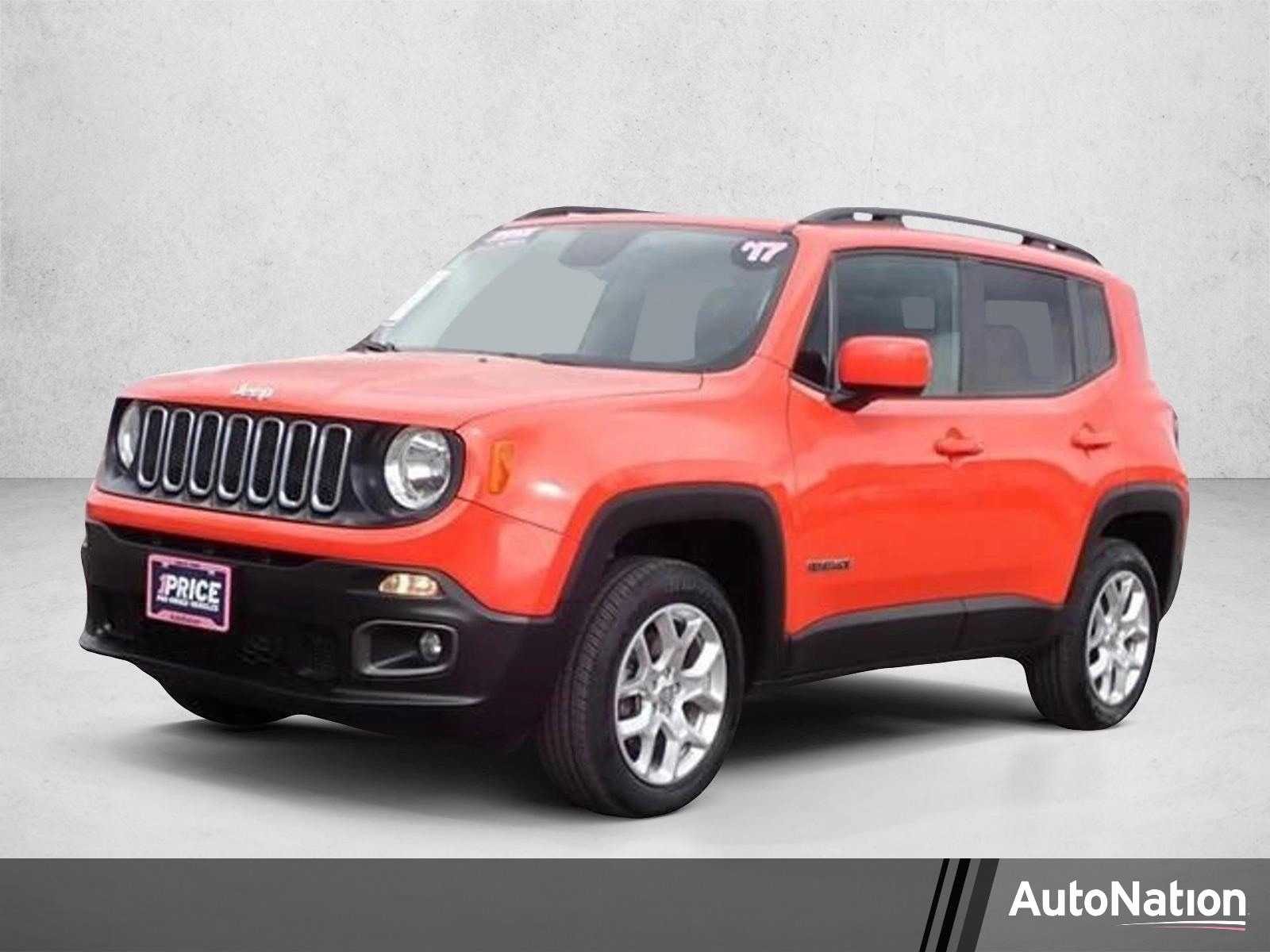 2017 Jeep Renegade Latitude 4x4's photo