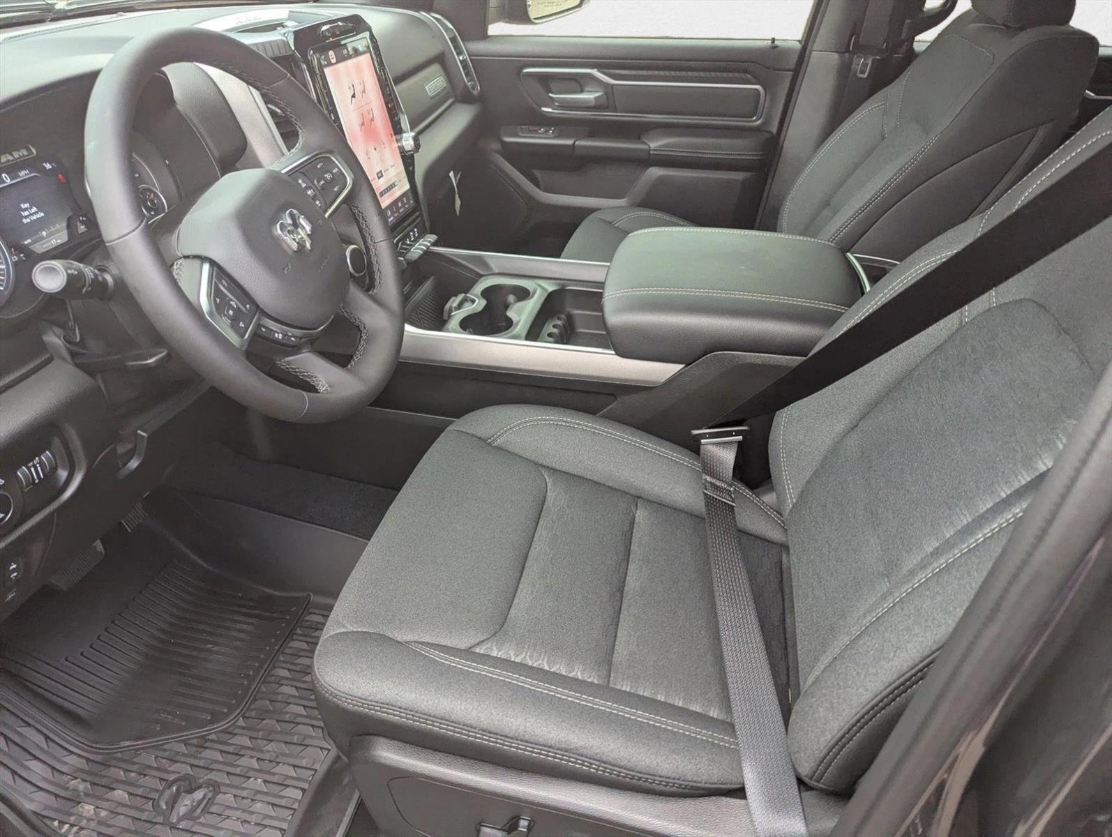 2026 Ram 1500 Big Horn photo 4