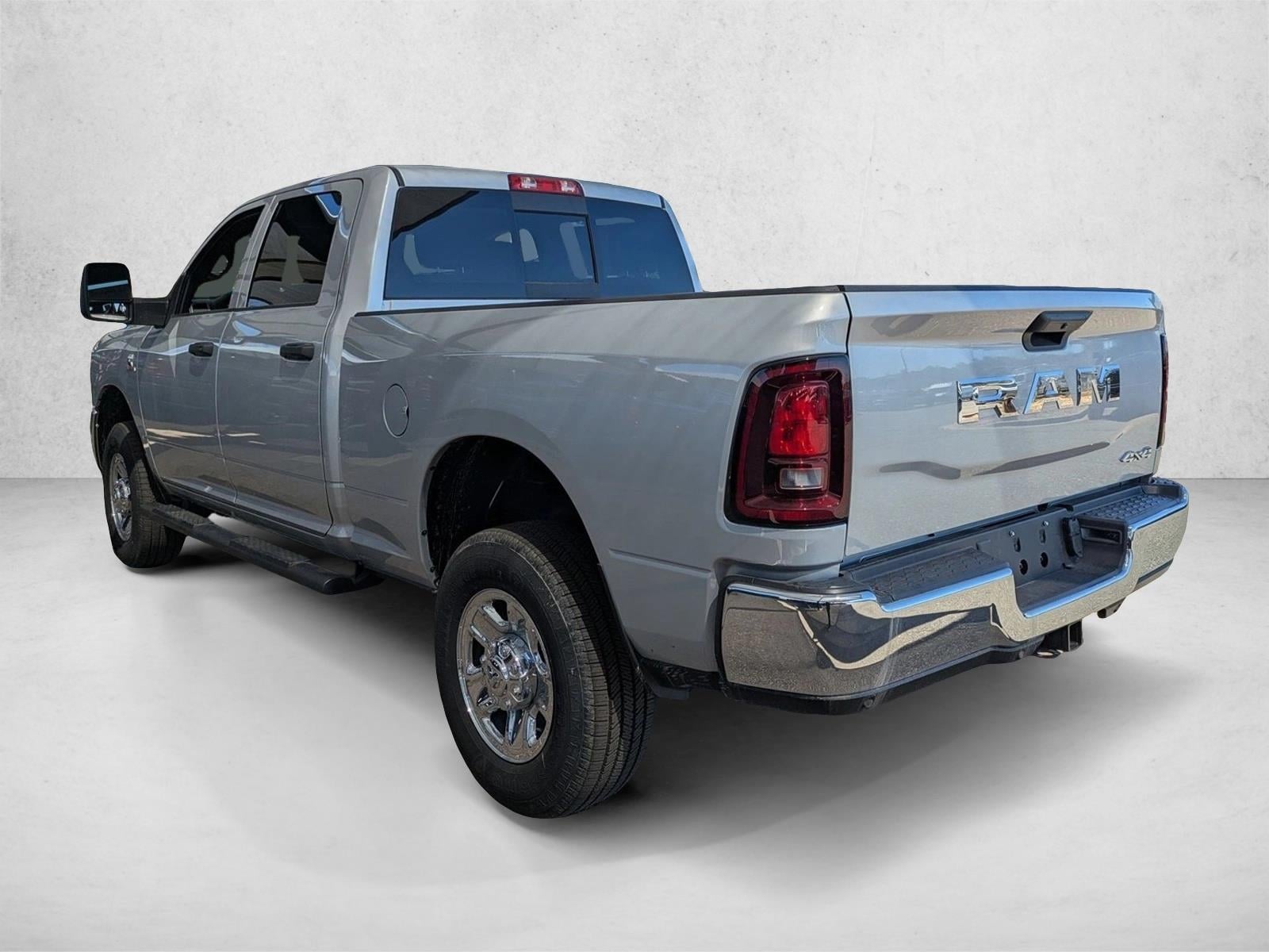 2026 RAM 2500 Tradesman - Photo 9