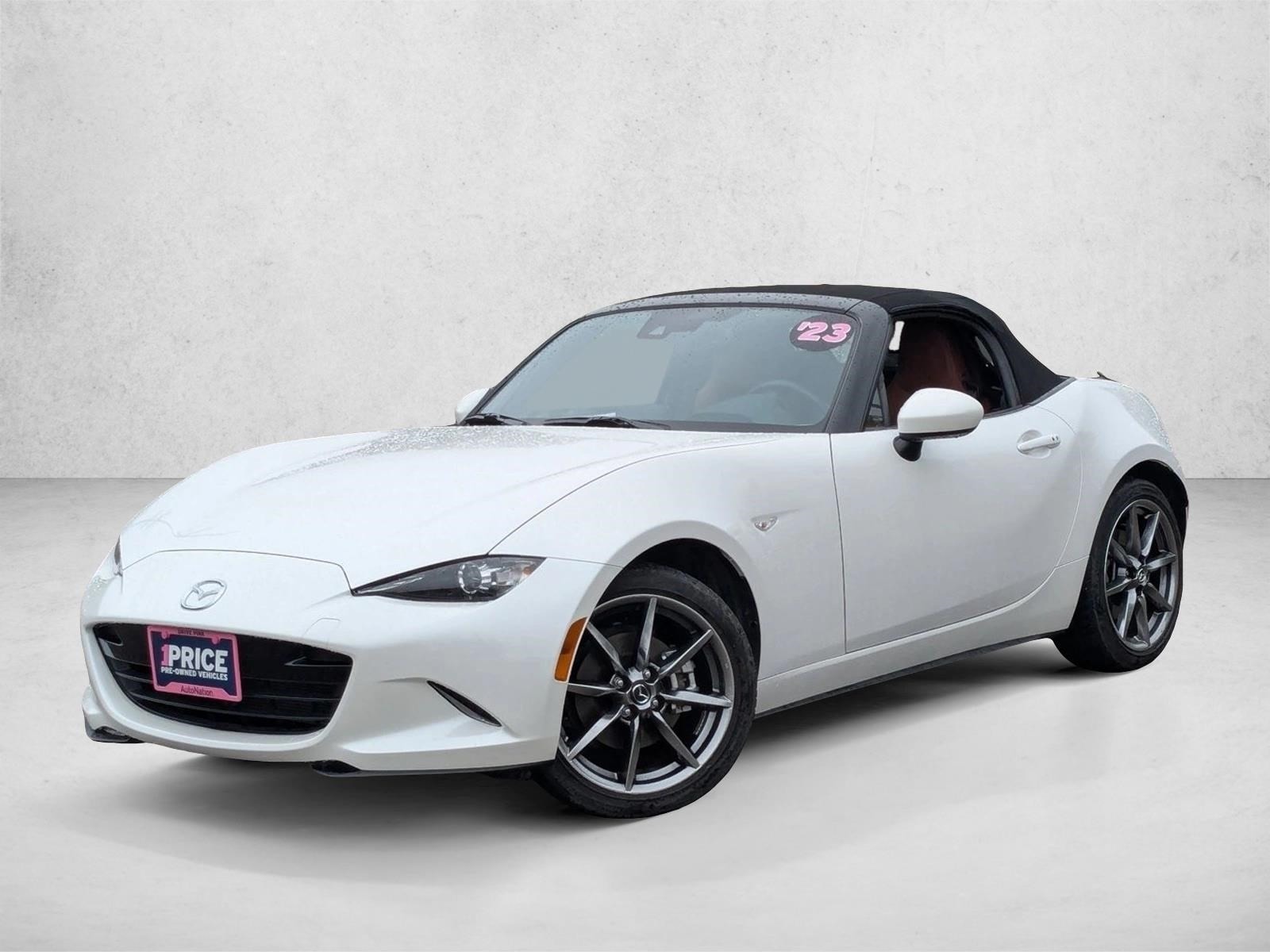 2023 Mazda MX-5 Miata Grand Touring's photo