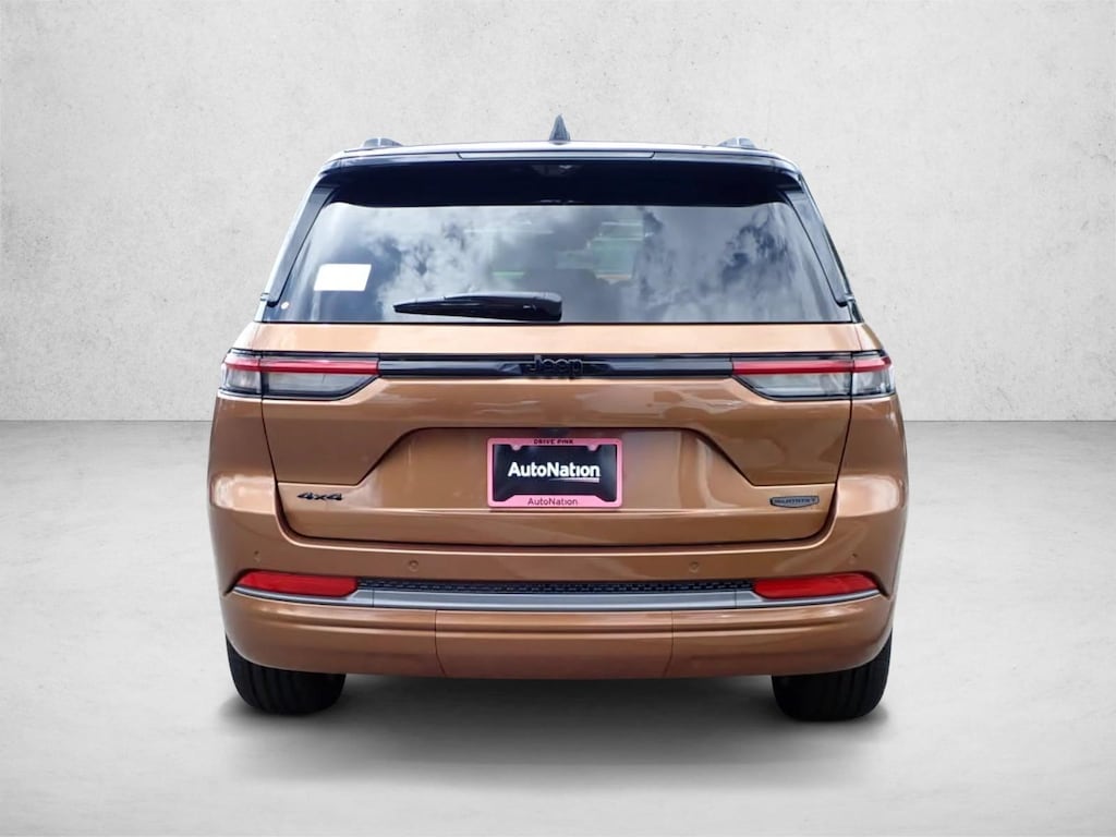 New 2026 Jeep Grand Cherokee Summit SUV