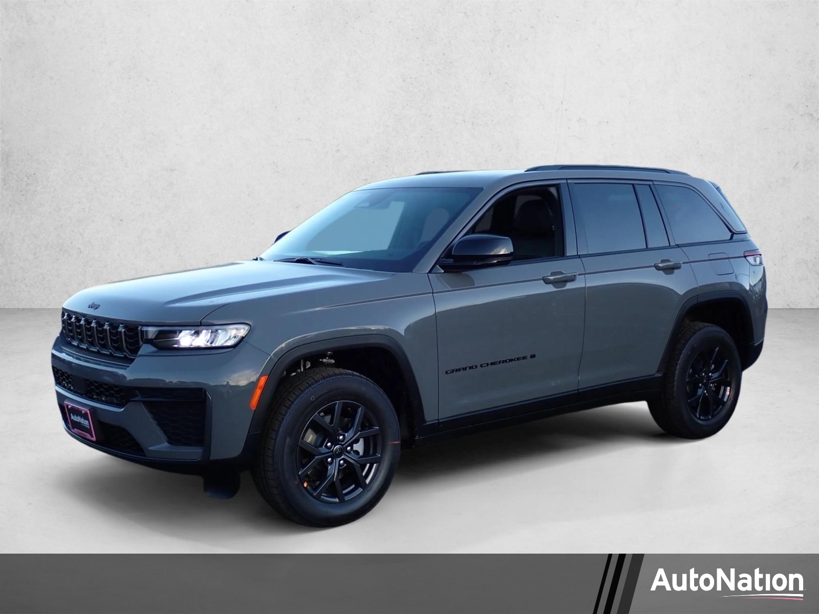 New 2027 Jeep Grand Cherokee Laredo Altitude SUV