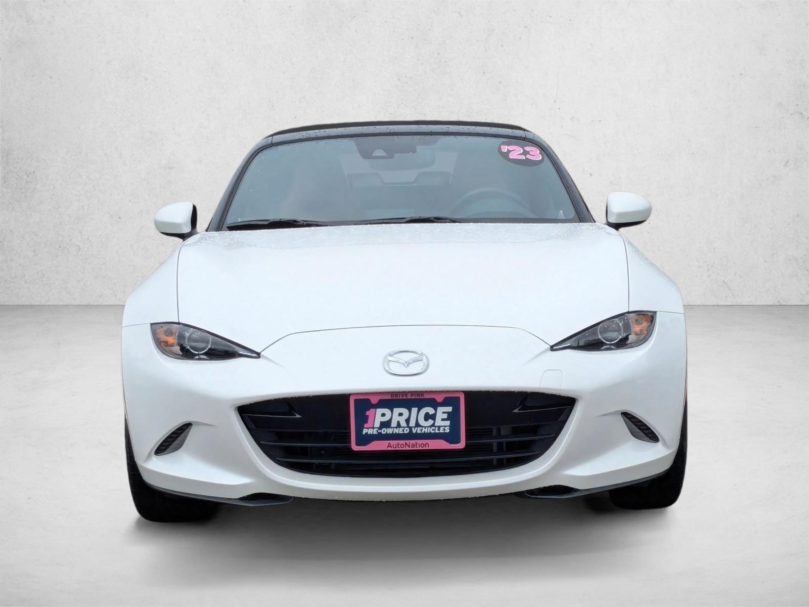 2023 Mazda MX-5 Miata Miata Grand Touring photo 2