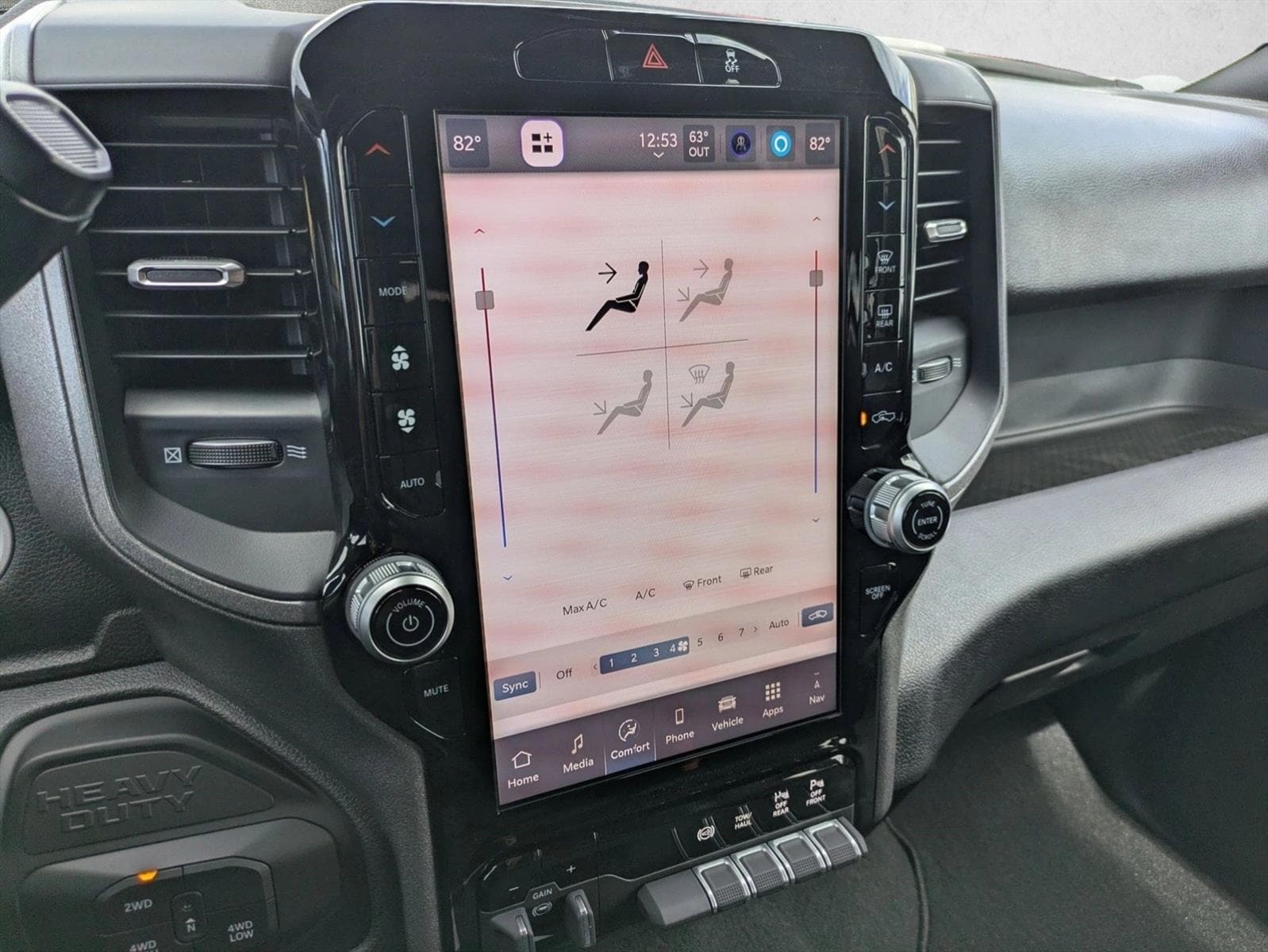 2025 RAM 2500 Tradesman - Photo 11