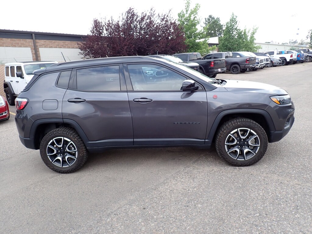 Used 2024 Jeep Compass Trailhawk Sport Utility