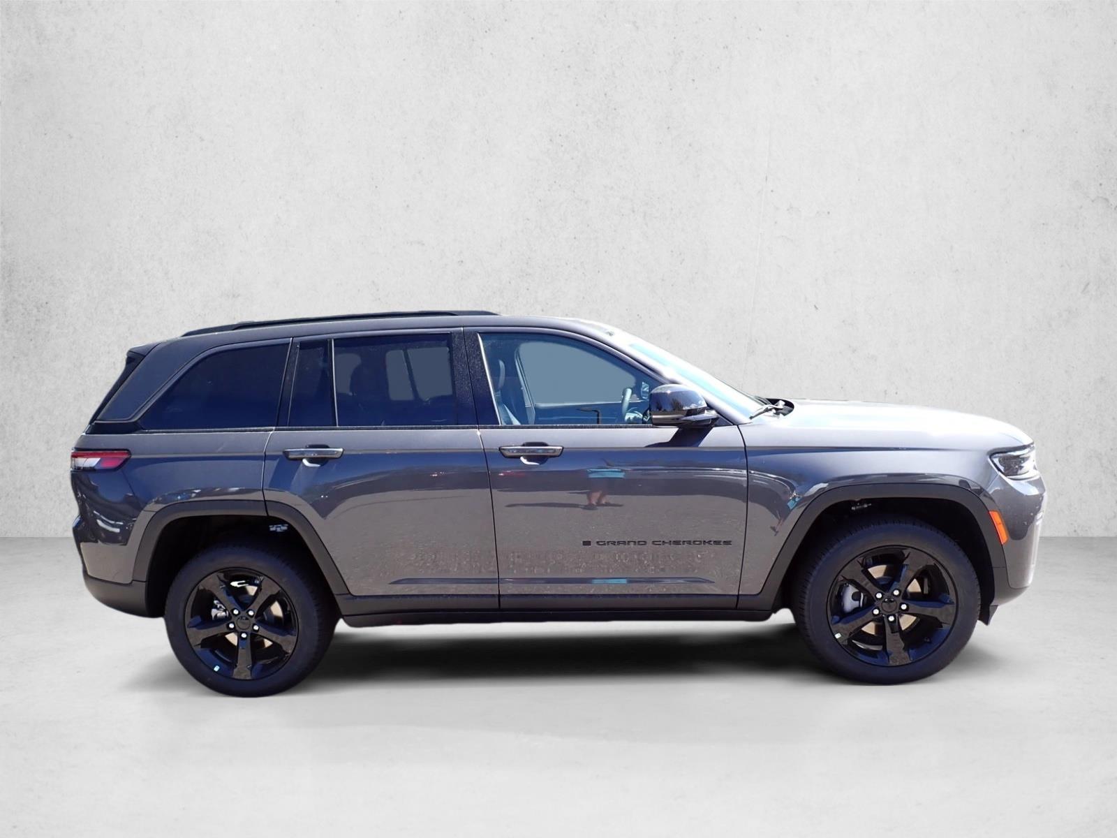 New 2026 Jeep Grand Cherokee Limited SUV