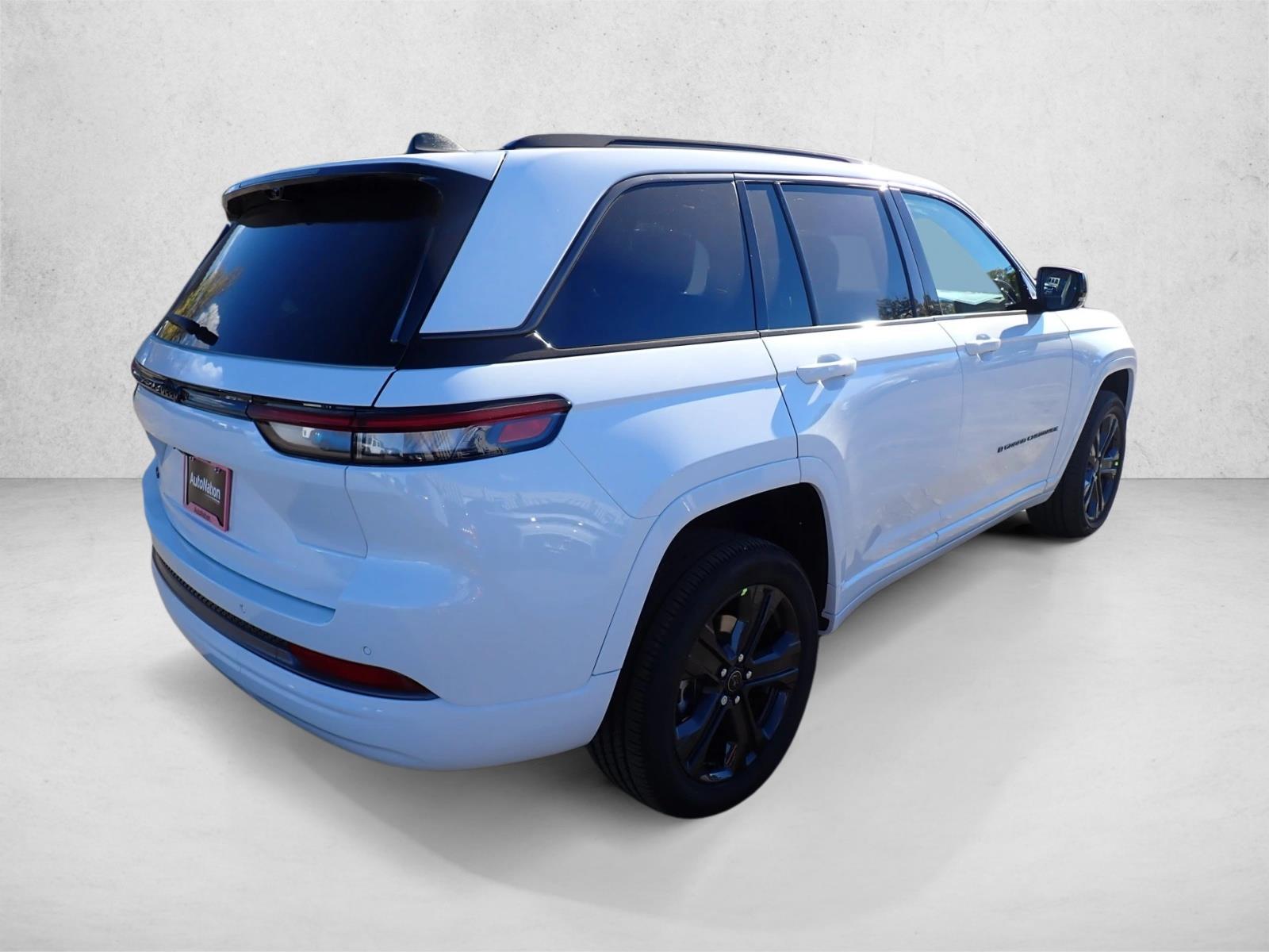 New 2027 Jeep Grand Cherokee Limited Reserve SUV