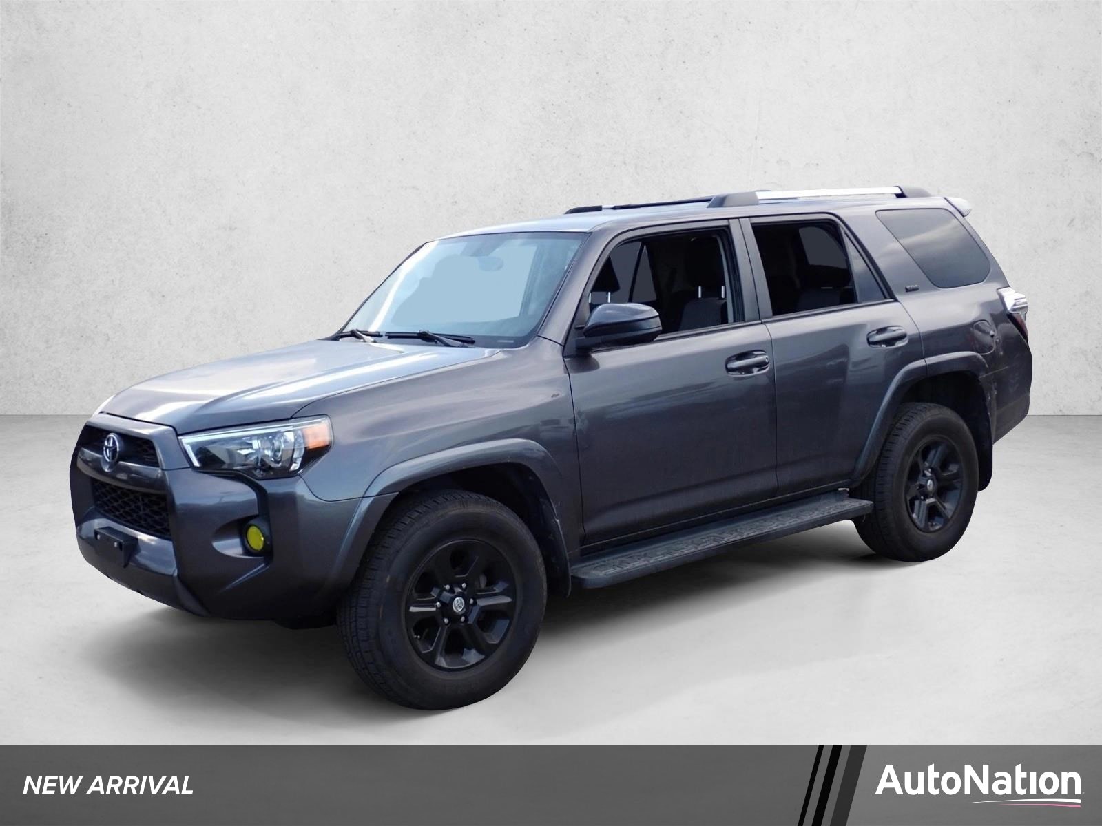 2019 Toyota 4Runner SR5 4x4 V6's photo