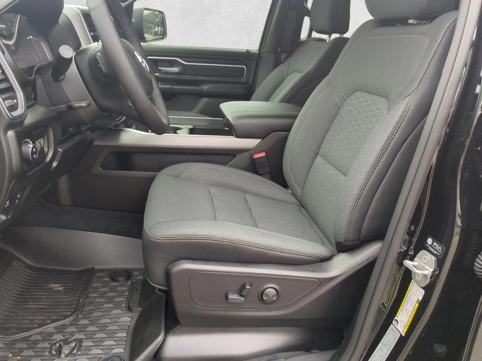 2026 Ram 1500 Big Horn photo 3